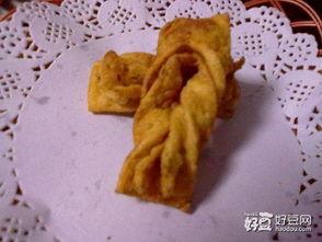 油炸荷花做法视频,油炸美味，一招学会荷花油炸技巧